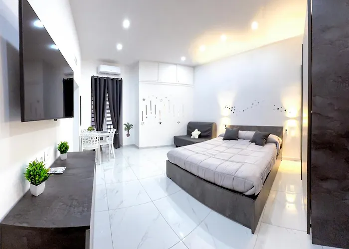 Star House