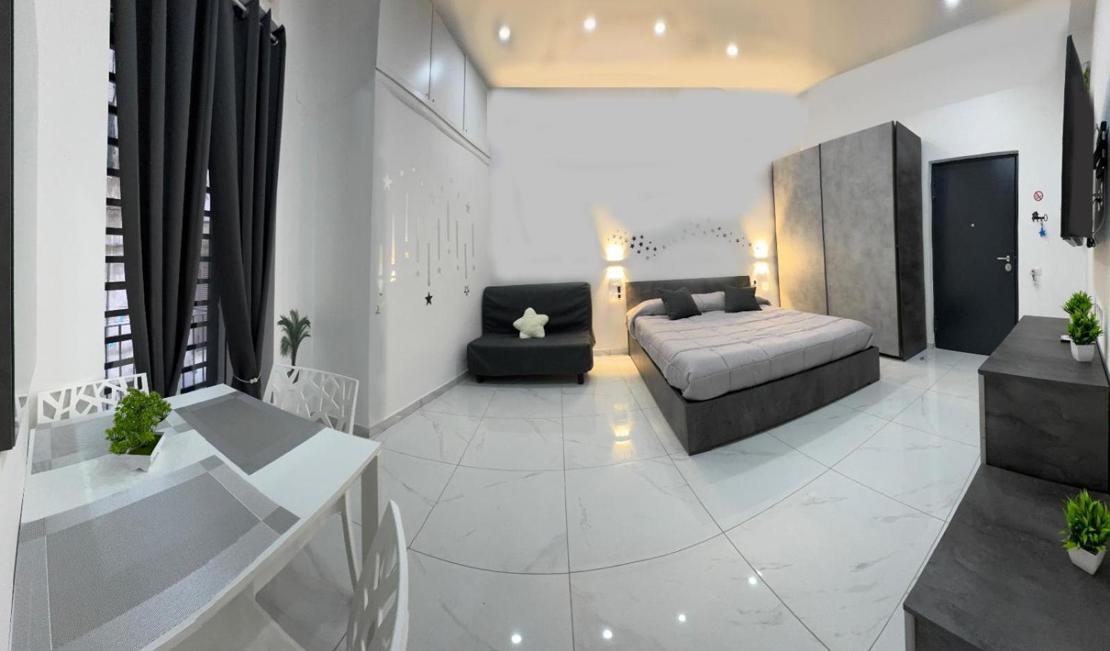 Star House *