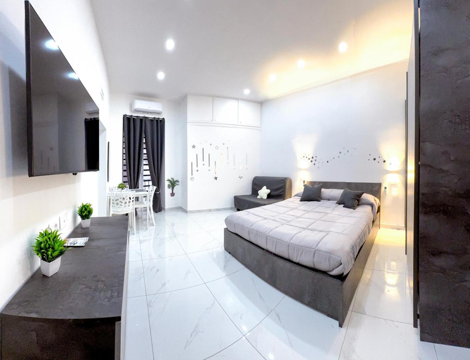 Guest house Star House *